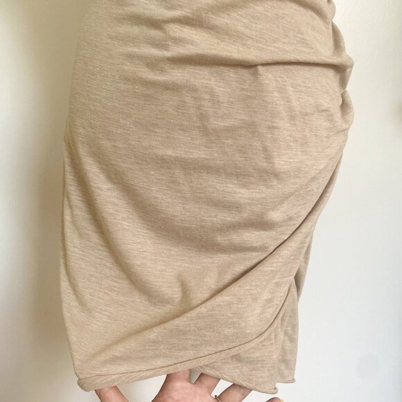 🤎 NWOT - La Miel Soft Ruched Mini T-shirt Dress with tulip skirt 🤎 - Picture 8 of 10